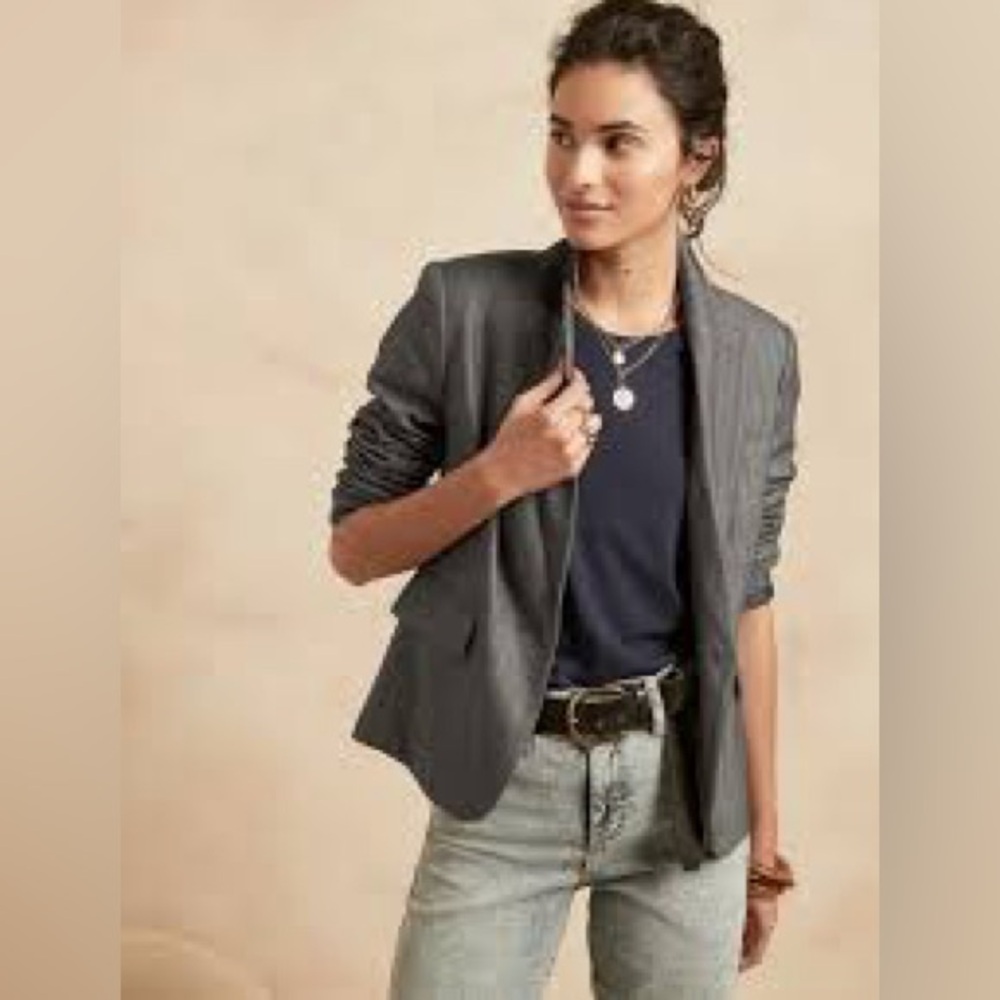 Banana Republic, petite Herringbone cut away jacket.